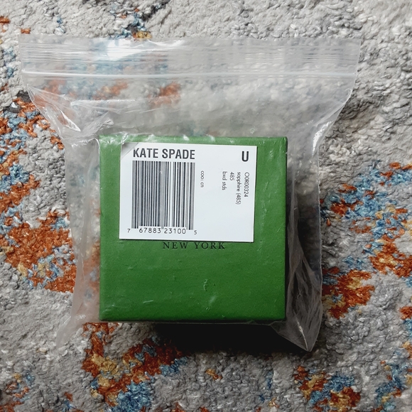 Kate Spade Boxed Round Stud Earrings - Picture 8 of 10